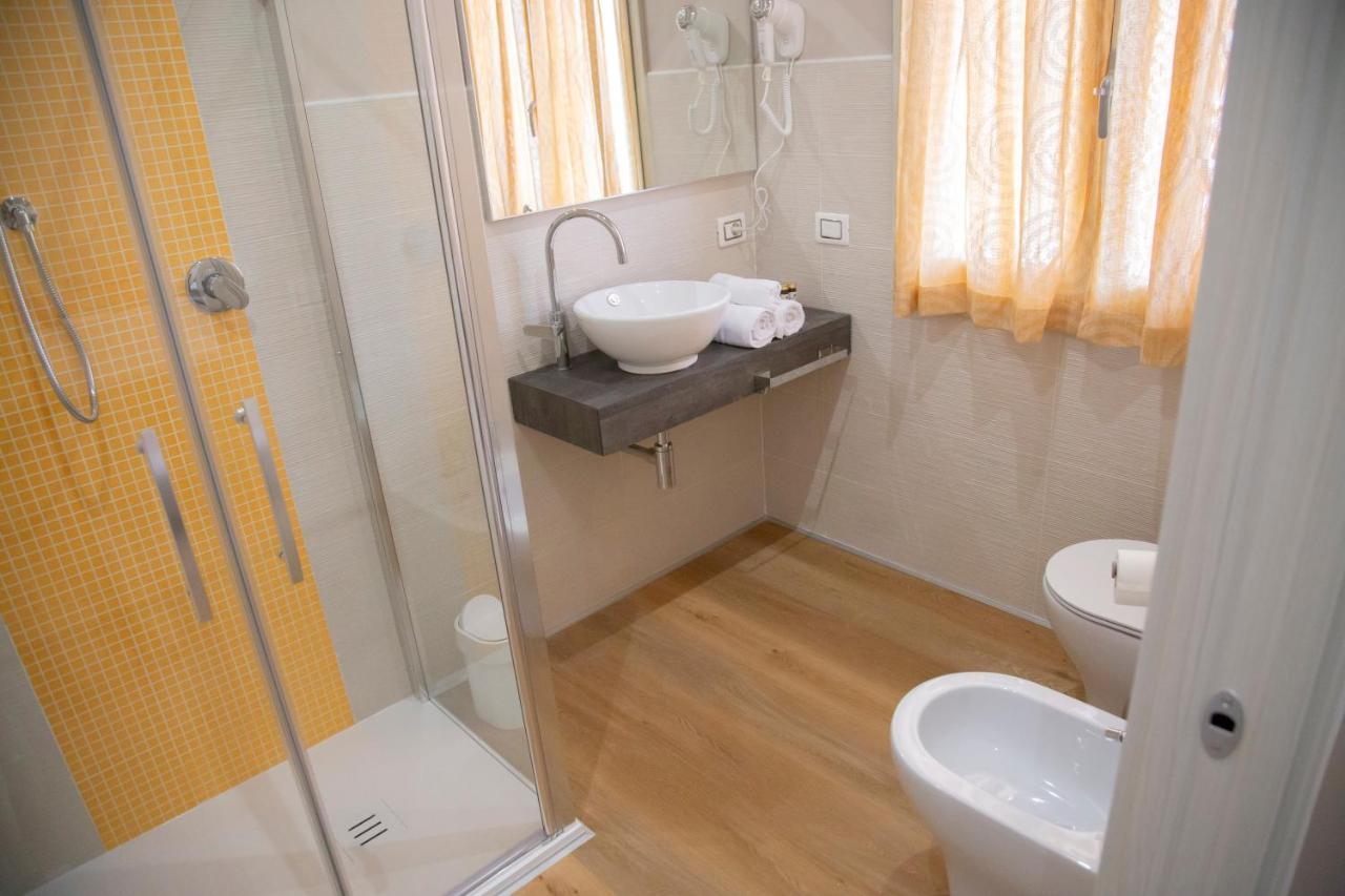 B&B Stellanova San Donnino della Nizzola エクステリア 写真