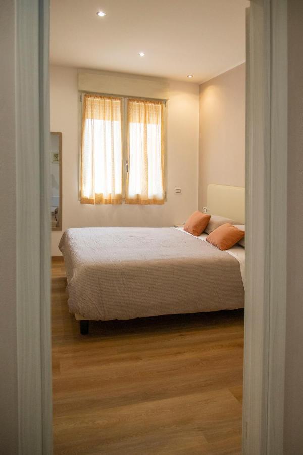 B&B Stellanova San Donnino della Nizzola エクステリア 写真