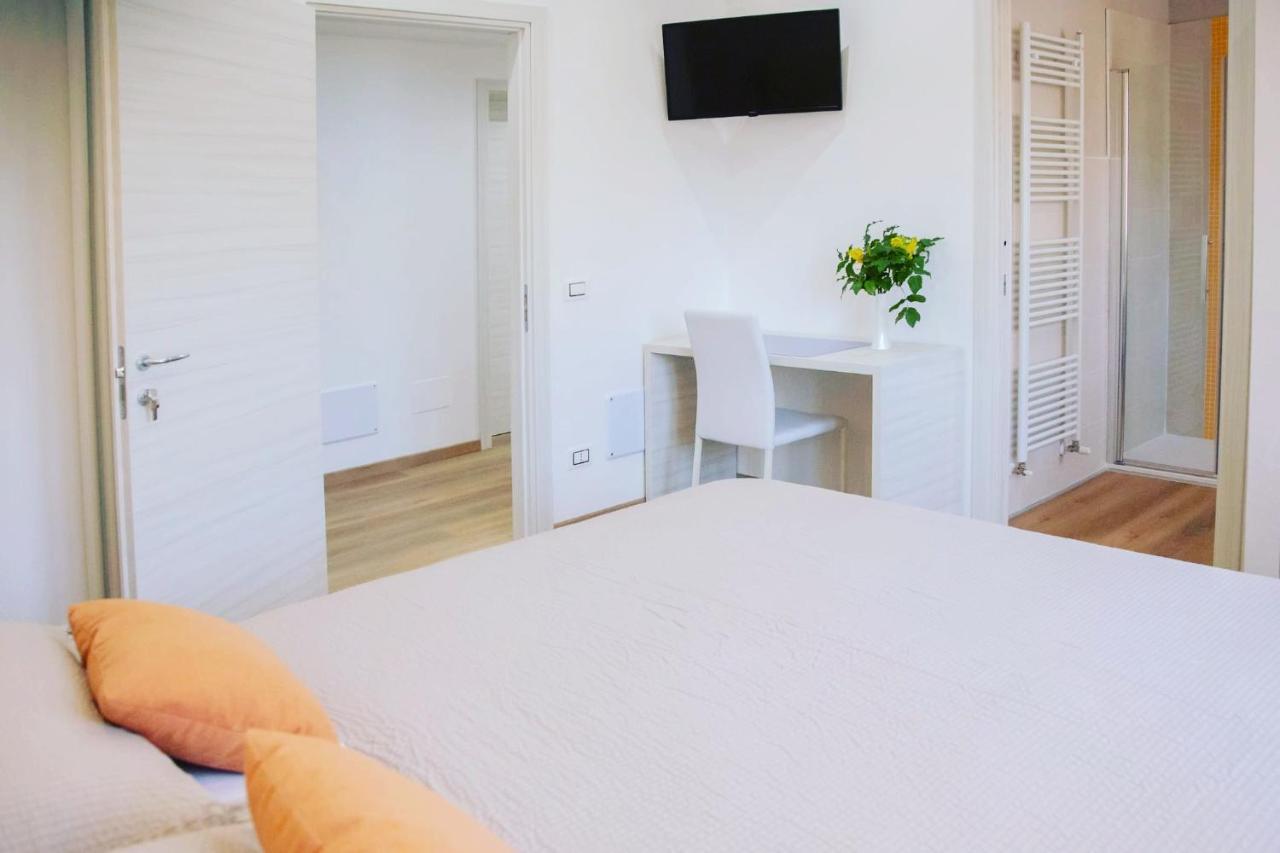 B&B Stellanova San Donnino della Nizzola エクステリア 写真