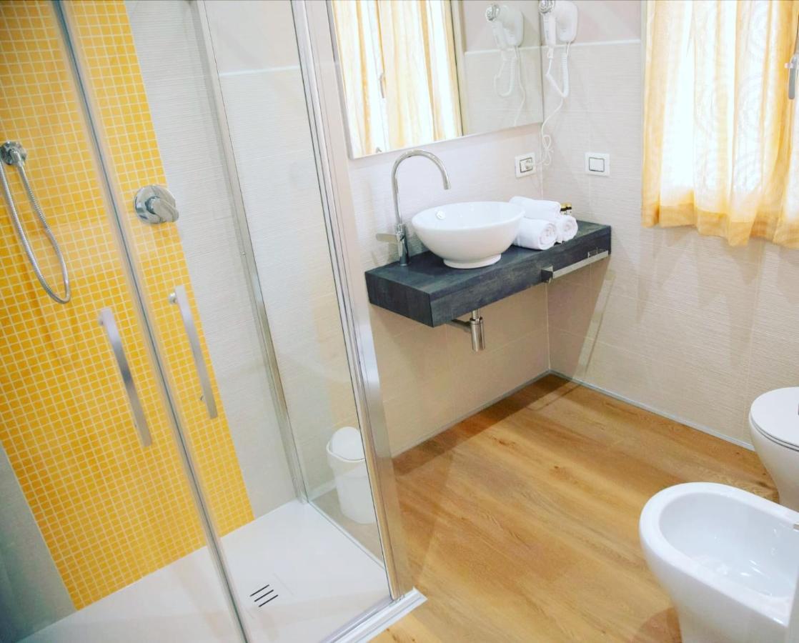 B&B Stellanova San Donnino della Nizzola エクステリア 写真